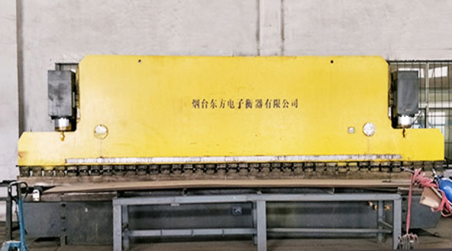 自動折彎機(jī)