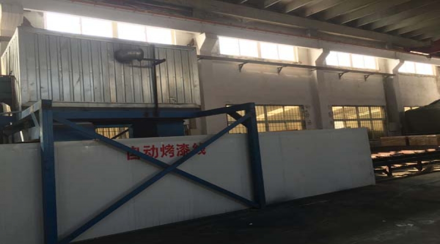 自動(dòng)烤漆線